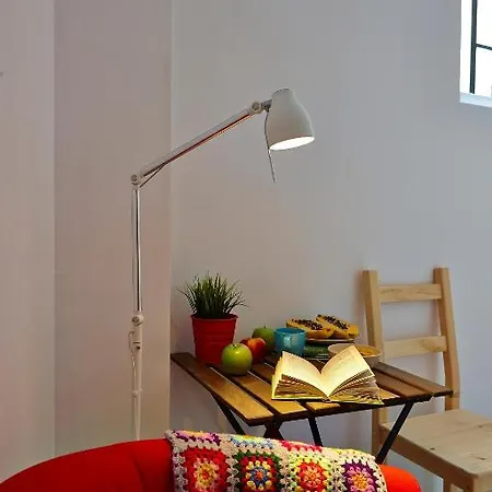 Pil Pil Hostel *